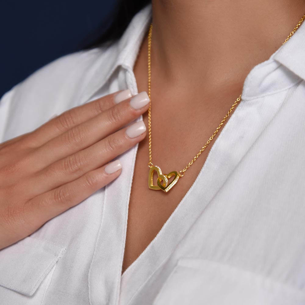 Haileo Interlocking Hearts Necklace