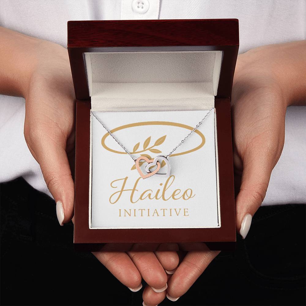 Haileo Interlocking Hearts Necklace