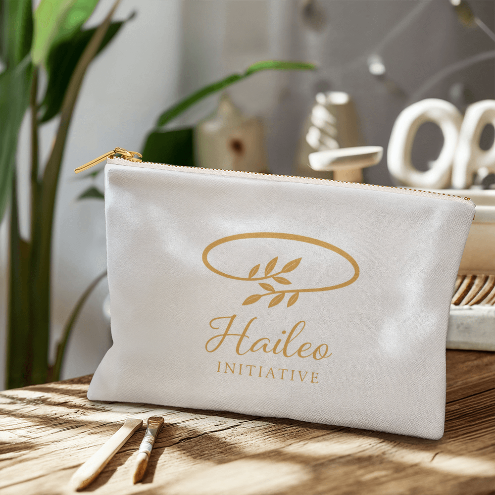 Signature  Make Up Bag