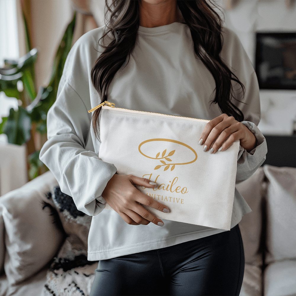 Signature  Make Up Bag