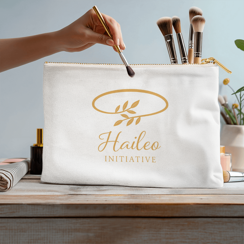Signature  Make Up Bag