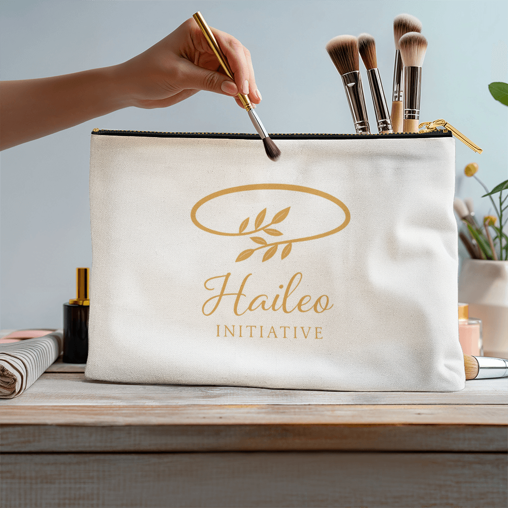 Signature  Make Up Bag